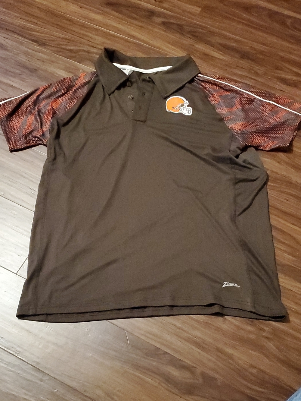 Men's Cleveland Browns Zubaz Polo with Orange Helmet Patch and Camo Sleeves